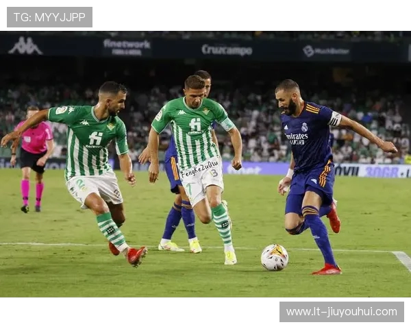 高端赛事深度解析打造专业足球推荐指南全面提升观赛体验魅力尽显 高端赛事深度解析打造专业足球推荐指南全面提升观赛体验魅力尽显